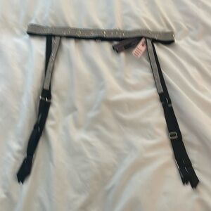 Victoria secret NWT, garter belt, adjustable